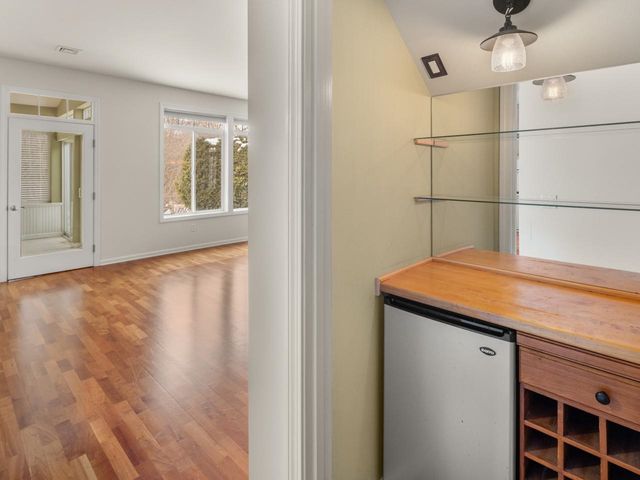 35 Hummingbird Lane, South Burlington, VT 05403