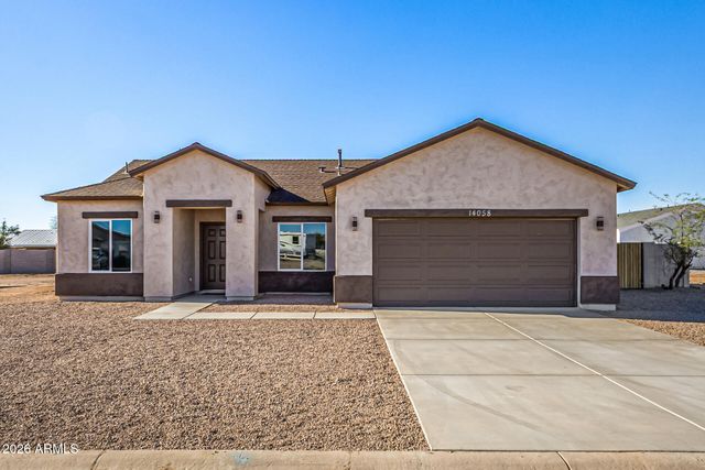 14058 S TAMPICO Road, Arizona City, AZ 85123