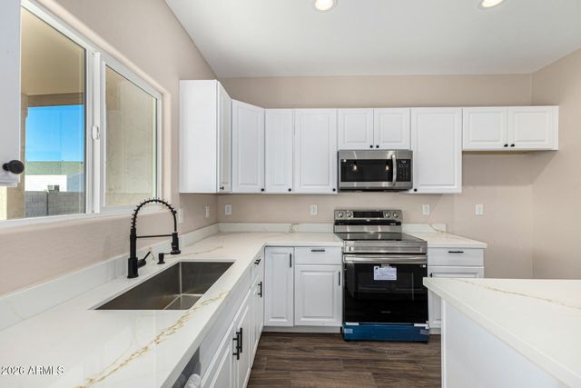 14058 S TAMPICO Road, Arizona City, AZ 85123