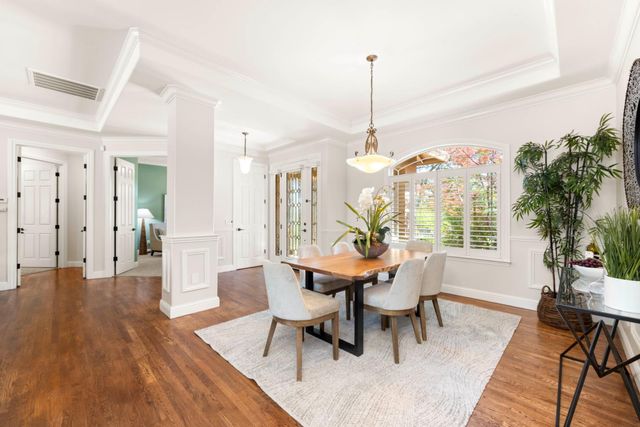 9845 Spyglass Cir, Auburn, CA 95602