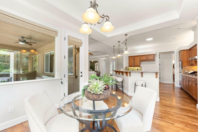9845 Spyglass Cir, Auburn, CA 95602