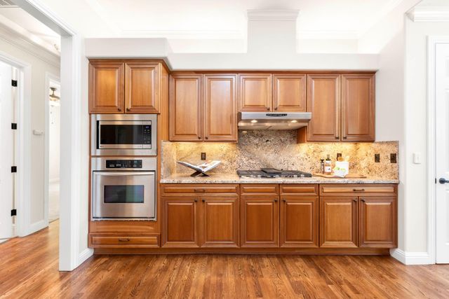 9845 Spyglass Cir, Auburn, CA 95602