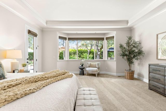 9845 Spyglass Cir, Auburn, CA 95602