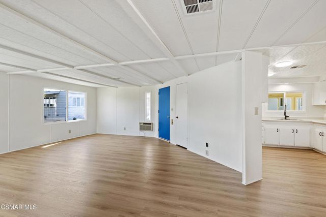 72 Suzanne Court 72, Newbury Park, CA 91320