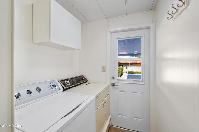 72 Suzanne Court 72, Newbury Park, CA 91320