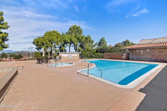 72 Suzanne Court 72, Newbury Park, CA 91320