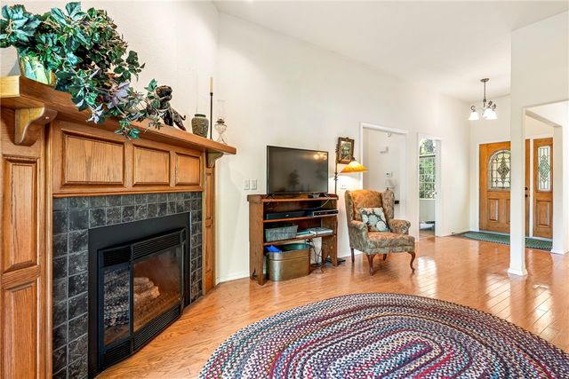 28 Latshaw Drive, Bella Vista, AR 72714