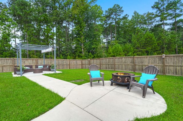 625 Silver Spruce Street, Summerville, SC 29486