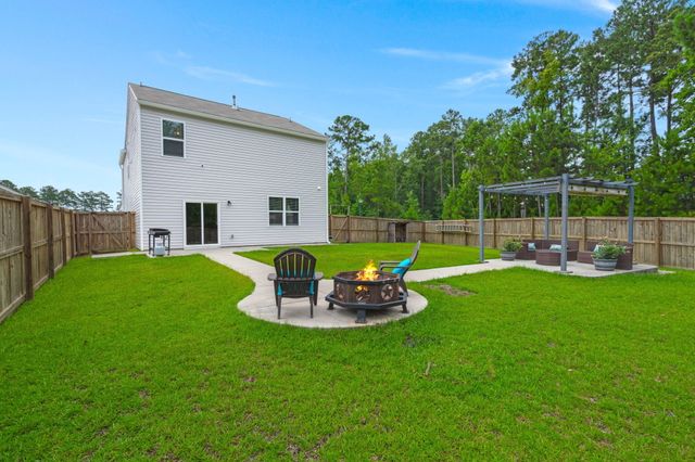 625 Silver Spruce Street, Summerville, SC 29486