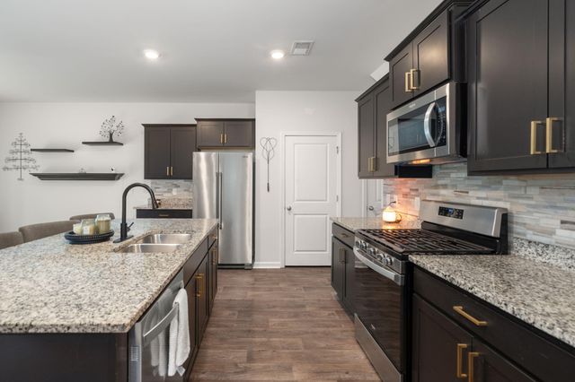 625 Silver Spruce Street, Summerville, SC 29486