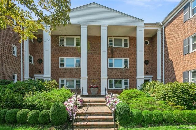 1833 Palmer Avenue 3B, Larchmont, NY 10538