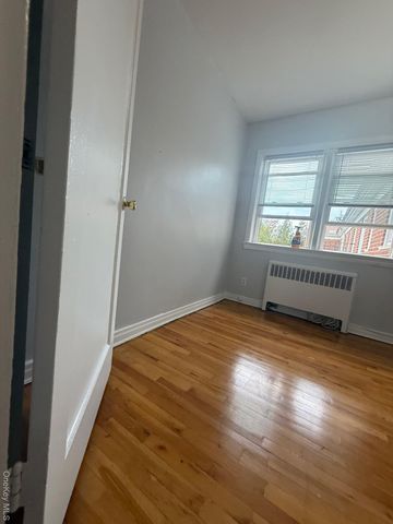 1833 Palmer Avenue 3B, Larchmont, NY 10538