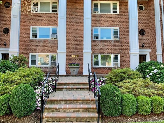 1833 Palmer Avenue 3B, Larchmont, NY 10538