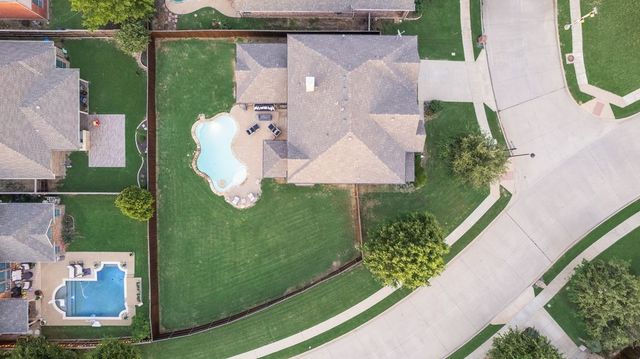 349 Enfield Drive, Roanoke, TX 76262