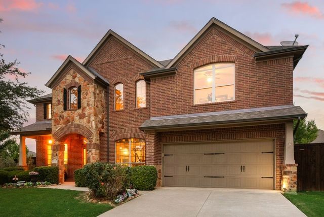 349 Enfield Drive, Roanoke, TX 76262