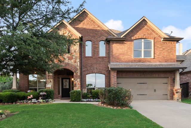 349 Enfield Drive, Roanoke, TX 76262