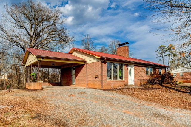 2668 Terrace Drive, Granite Falls, NC 28630