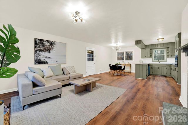 2668 Terrace Drive, Granite Falls, NC 28630