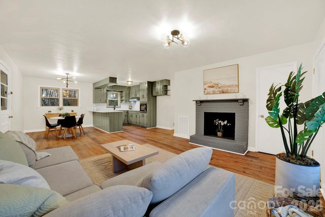 2668 Terrace Drive, Granite Falls, NC 28630