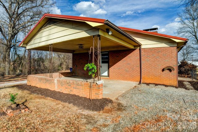 2668 Terrace Drive, Granite Falls, NC 28630