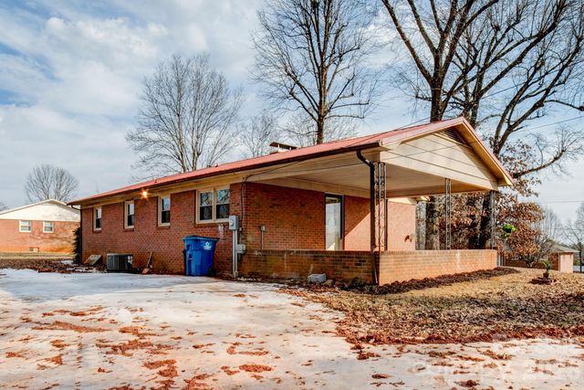 2668 Terrace Drive, Granite Falls, NC 28630