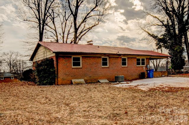 2668 Terrace Drive, Granite Falls, NC 28630