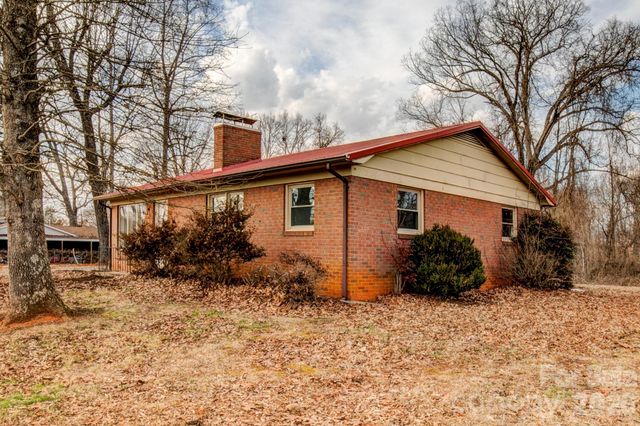 2668 Terrace Drive, Granite Falls, NC 28630