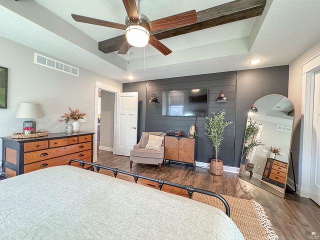 8693 Kinzie Jos Way, Manhattan, KS 66502