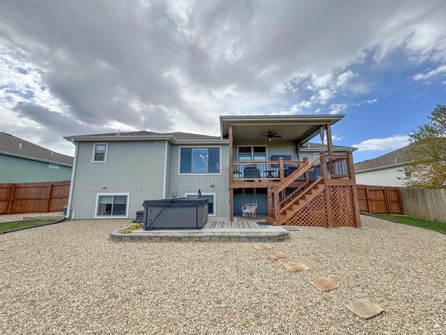 8693 Kinzie Jos Way, Manhattan, KS 66502