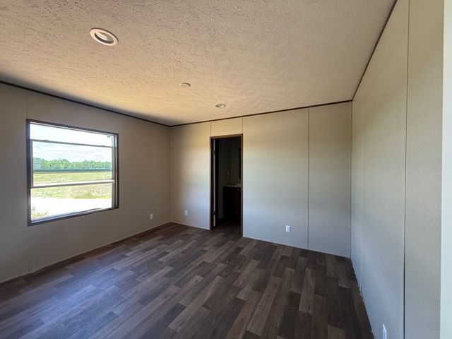 000 CR 4060 Road 25, Kerens, TX 75144