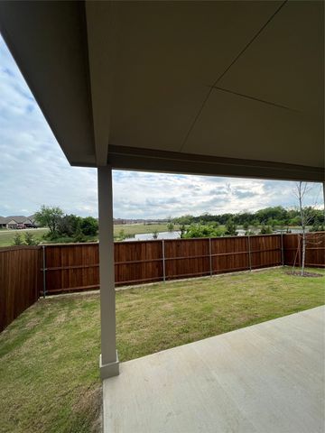 2907 Doggett Drive, Forney, TX 75126