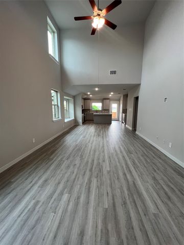 2907 Doggett Drive, Forney, TX 75126
