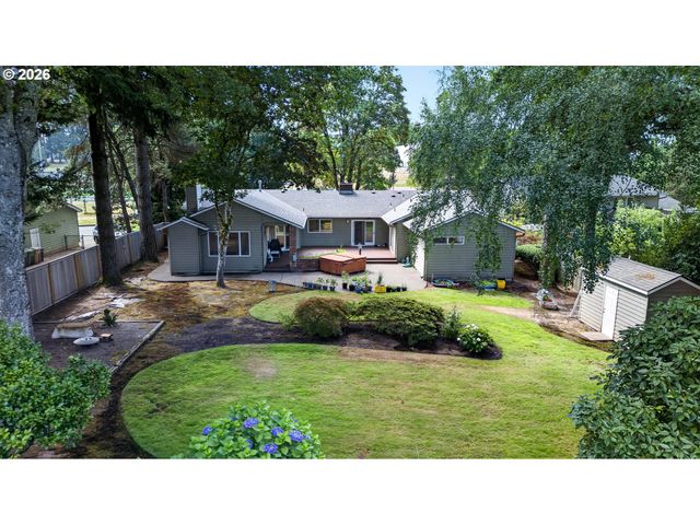 1545 CLOVERLEAF Rd, Lake Oswego, OR 97034