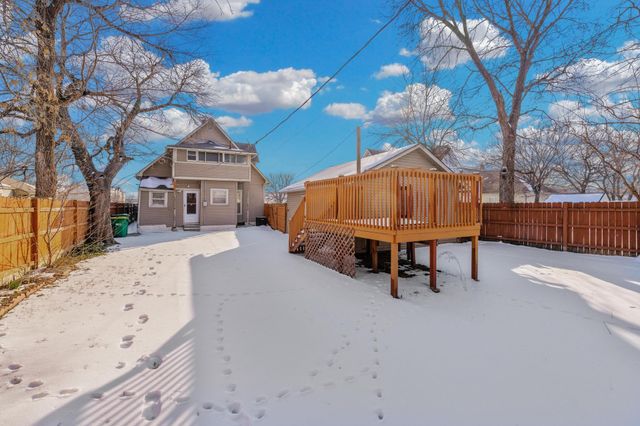 511 S Sycamore St, Wichita, KS 67213