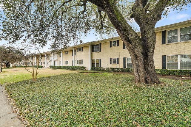 5818 E University Boulevard 223, Dallas, TX 75206