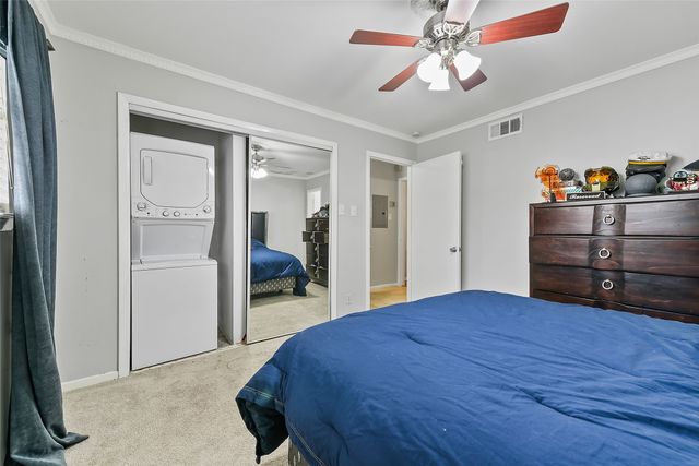 5818 E University Boulevard 223, Dallas, TX 75206