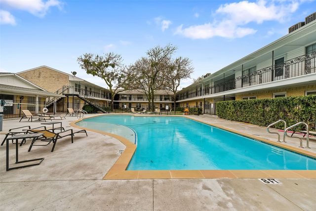 5818 E University Boulevard 223, Dallas, TX 75206