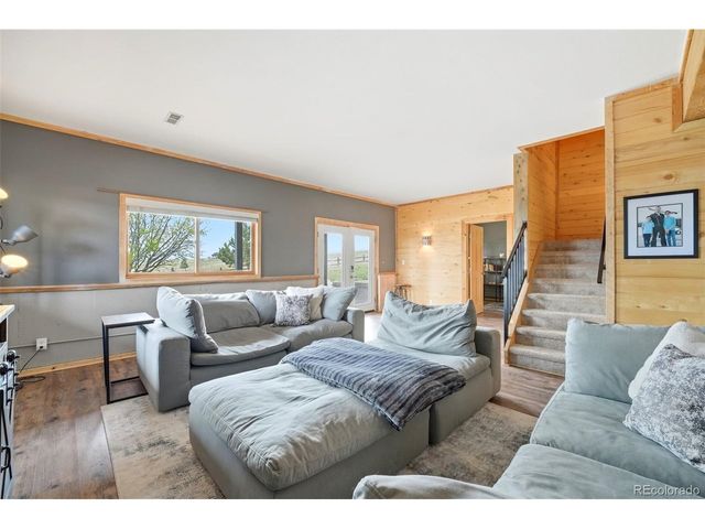 5315 Best Rd, Larkspur, CO 80118