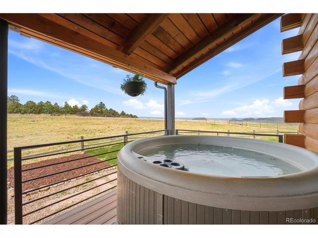 5315 Best Rd, Larkspur, CO 80118