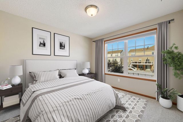 1599 Sumac Circle A, Carver, MN 55315