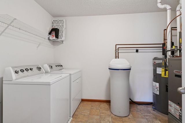 1599 Sumac Circle A, Carver, MN 55315