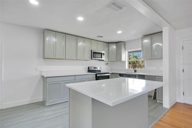 1951 S CRYSTAL LAKE DRIVE, Orlando, FL 32806