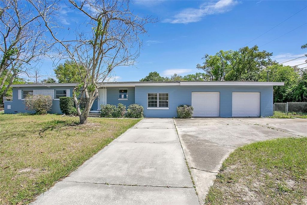 Image 3 of property listing at 1951 S CRYSTAL LAKE DRIVE, Orlando, FL 32806