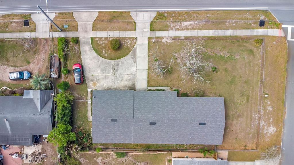 Image 31 of property listing at 1951 S CRYSTAL LAKE DRIVE, Orlando, FL 32806