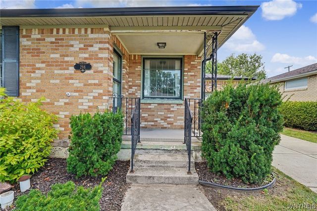 298 Lydia Lane, Cheektowaga, NY 14225