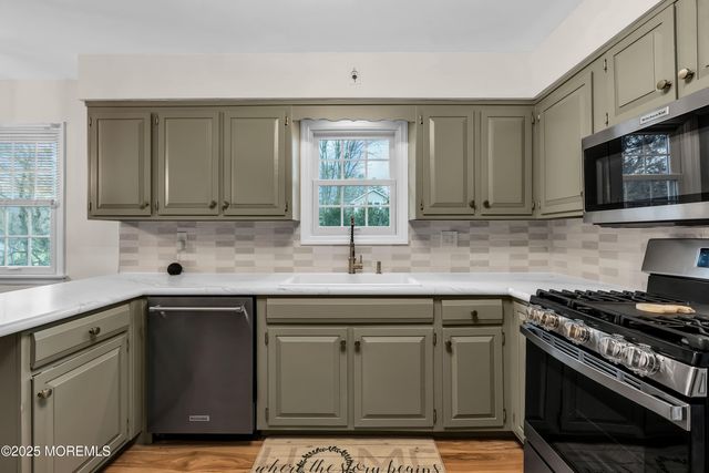 92 Five Points Road, Colts Neck, NJ 07722