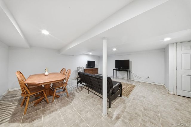 36 Vincent Drive, Middletown, NY 10940