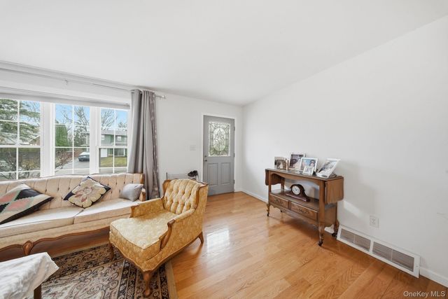 36 Vincent Drive, Middletown, NY 10940