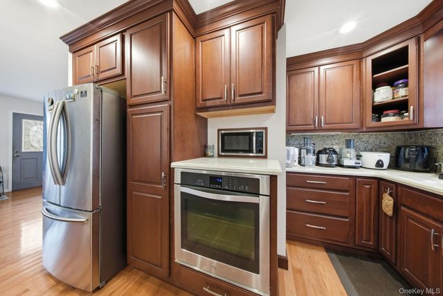 36 Vincent Drive, Middletown, NY 10940