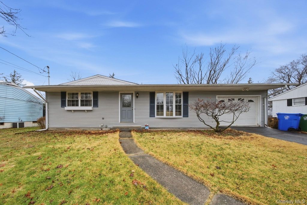 36 Vincent Drive, Middletown, NY 10940